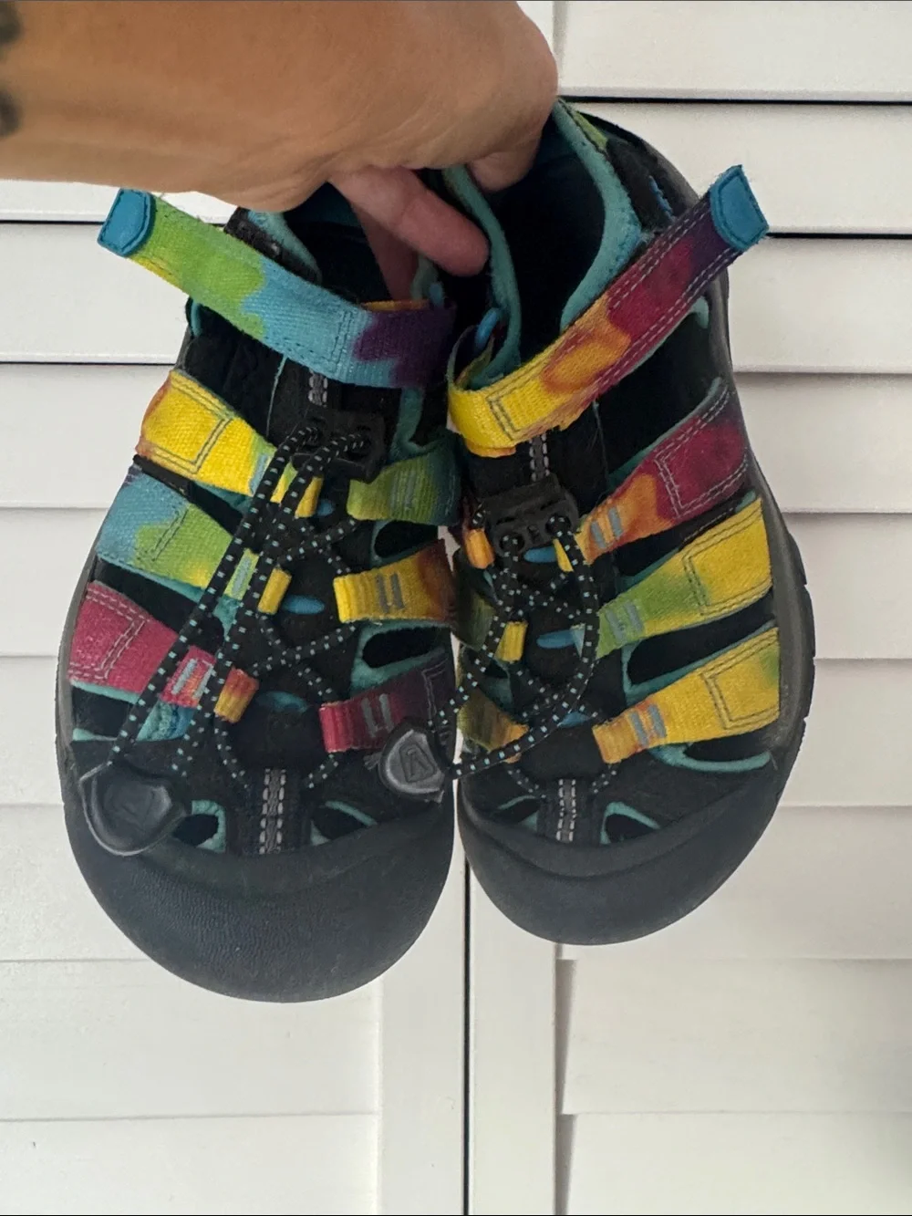 Kids Tie-Dye Keen Sandals